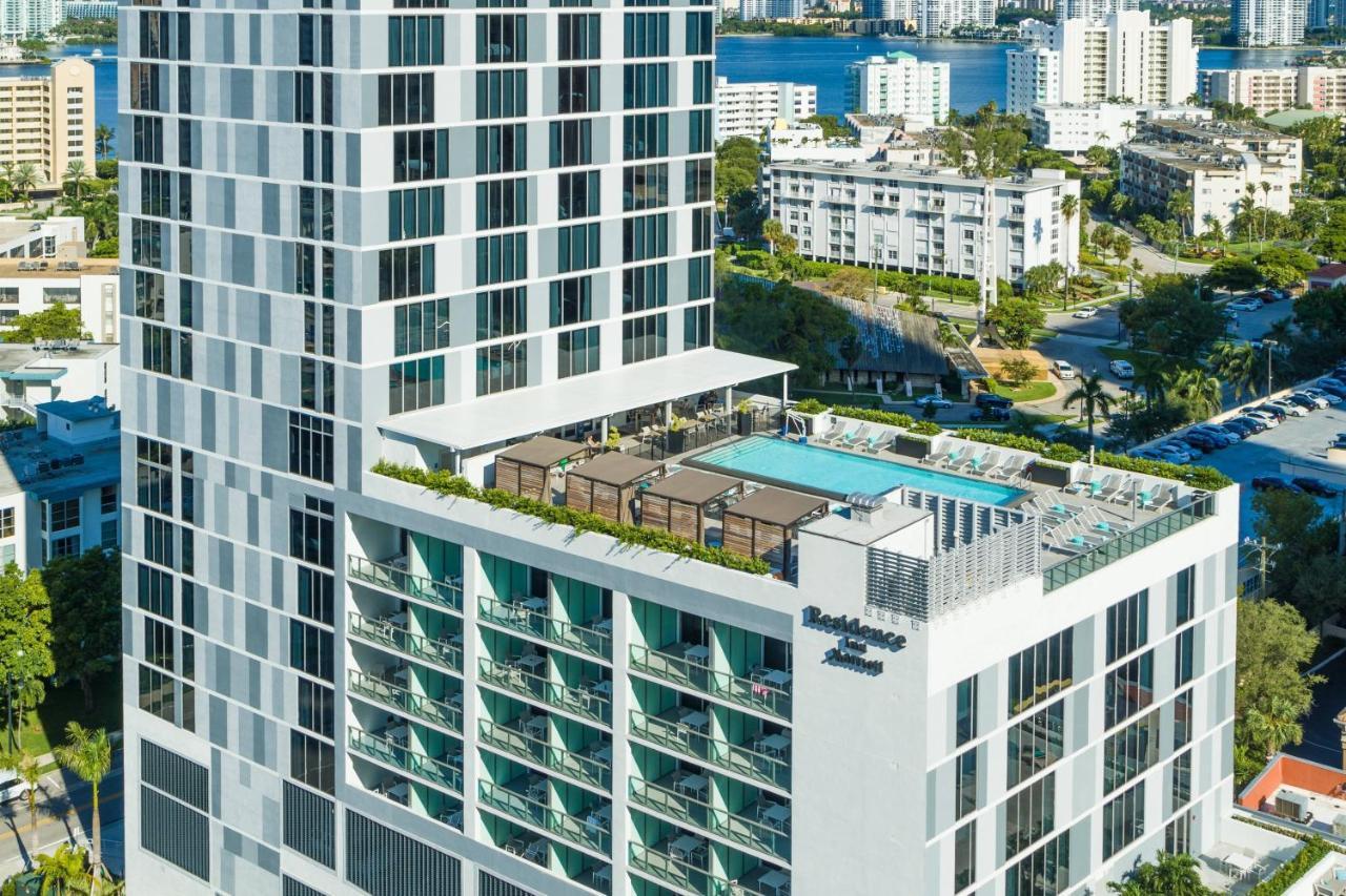 Residence Inn Miami Sunny Isles Beach Exteriör bild