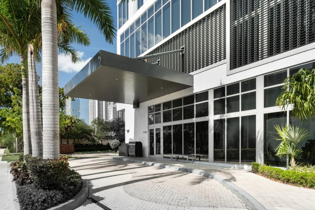 Residence Inn Miami Sunny Isles Beach Exteriör bild