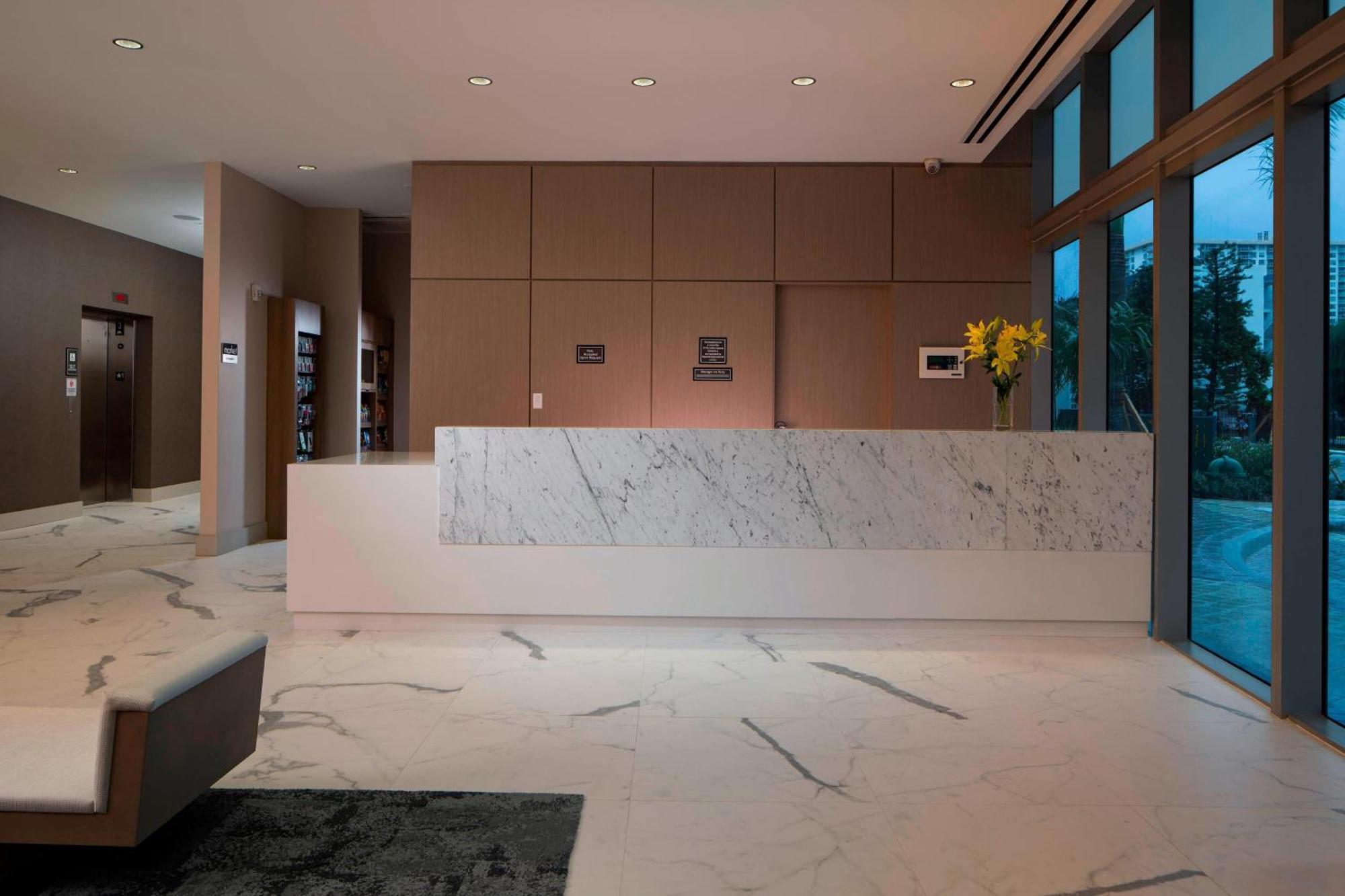 Residence Inn Miami Sunny Isles Beach Exteriör bild