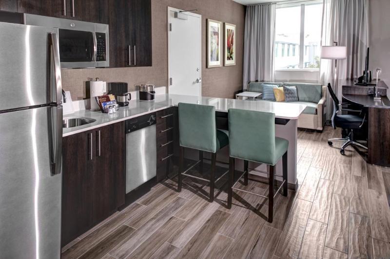 Residence Inn Miami Sunny Isles Beach Exteriör bild