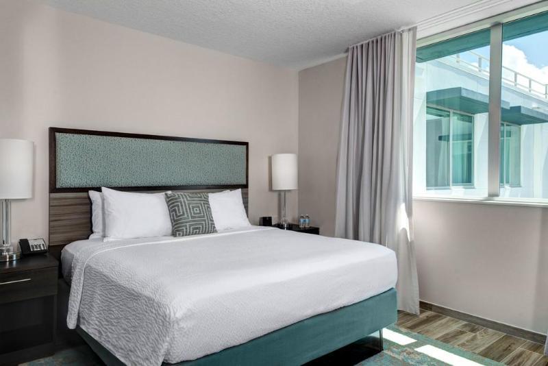 Residence Inn Miami Sunny Isles Beach Exteriör bild
