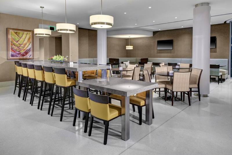 Residence Inn Miami Sunny Isles Beach Exteriör bild