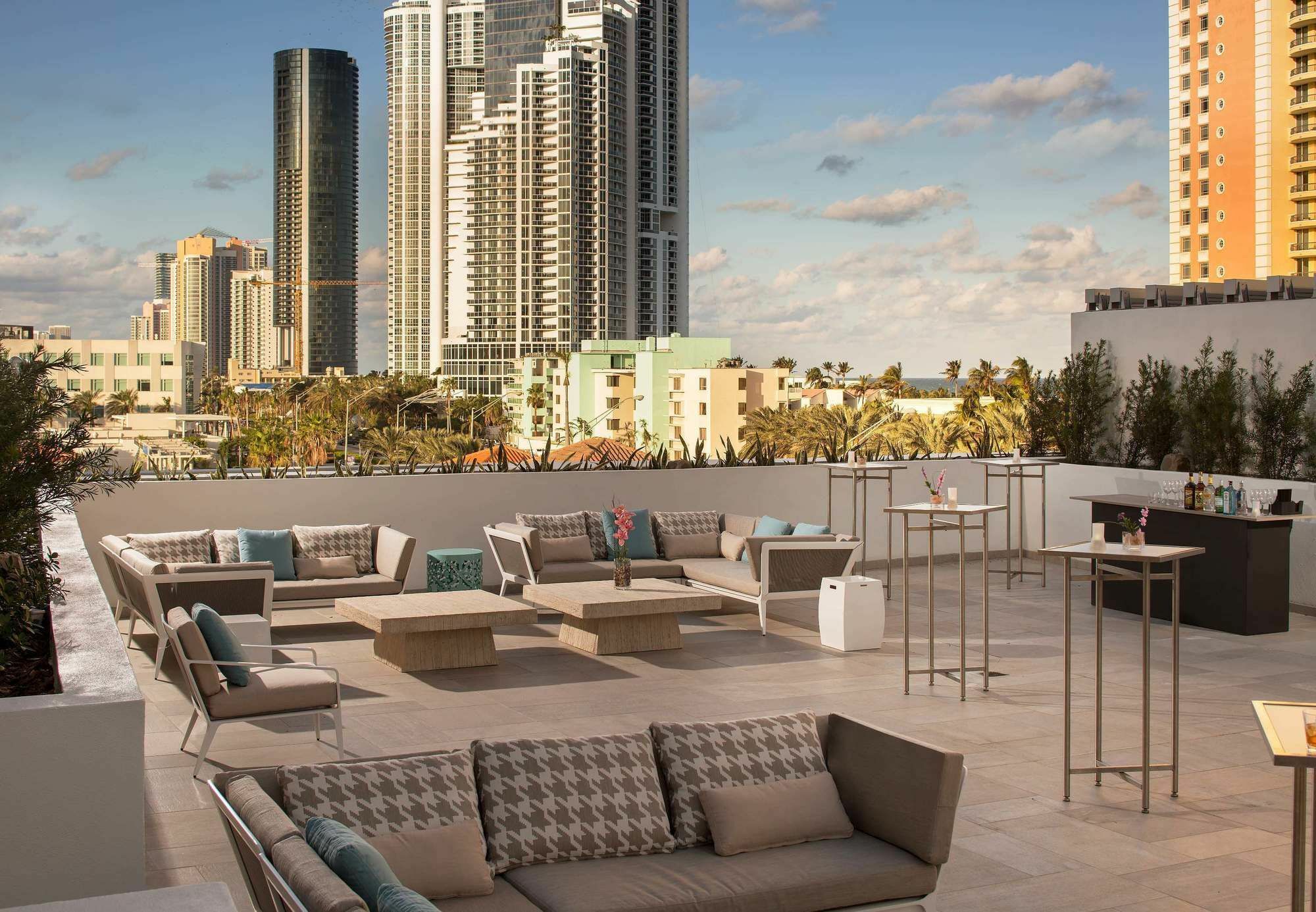 Residence Inn Miami Sunny Isles Beach Exteriör bild